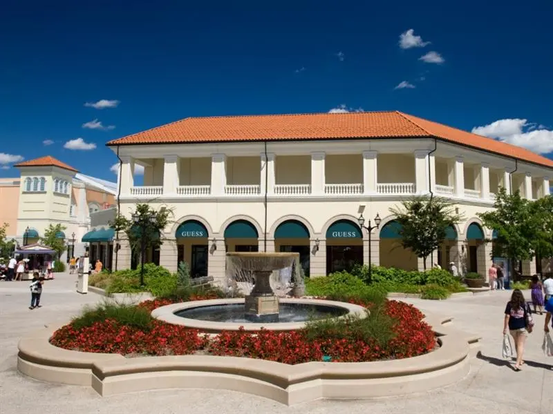 Tanger Outlets Deer Park